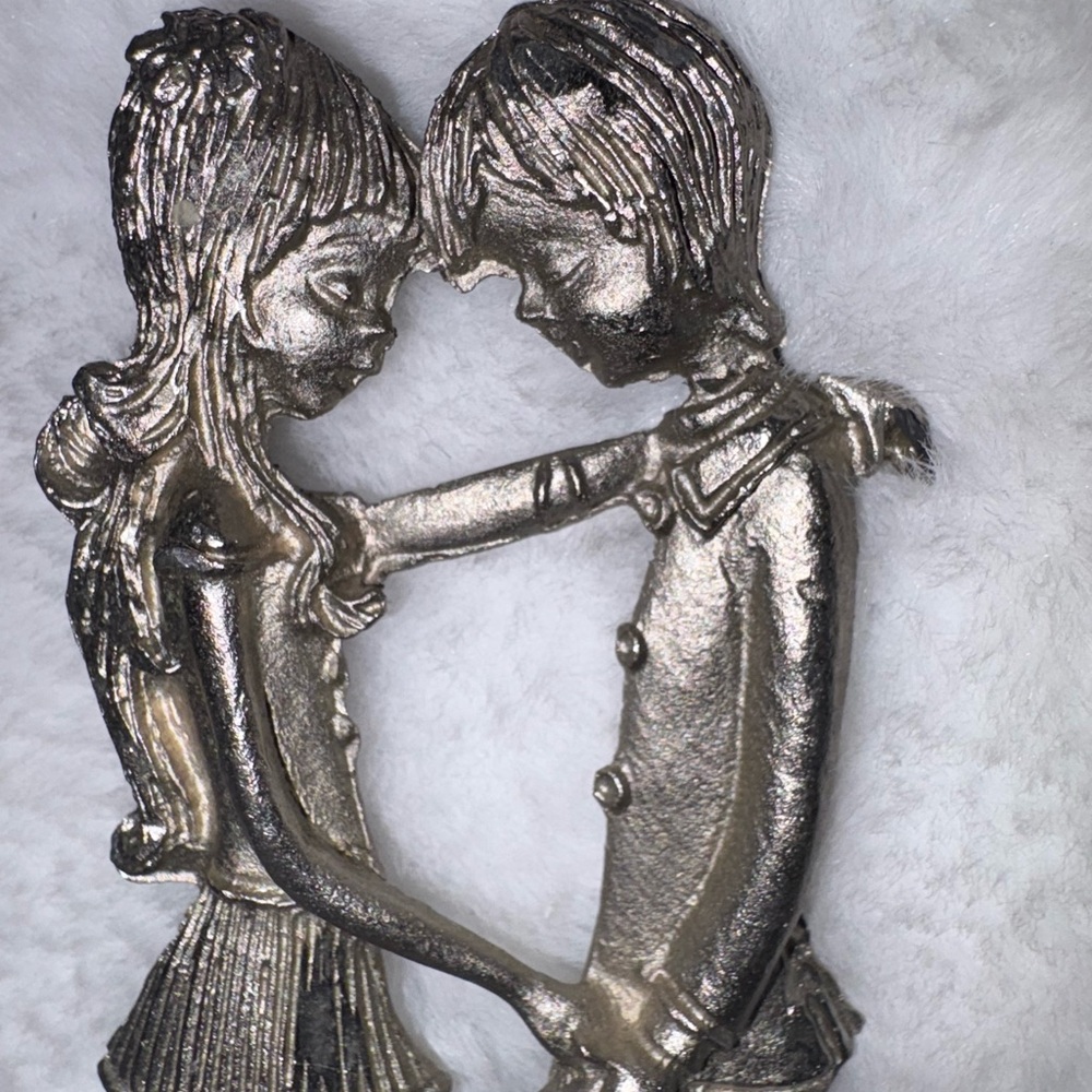 Vintage Pelco pewter Romantic Couple Sculpture made in Italy - Picture 13 of 14